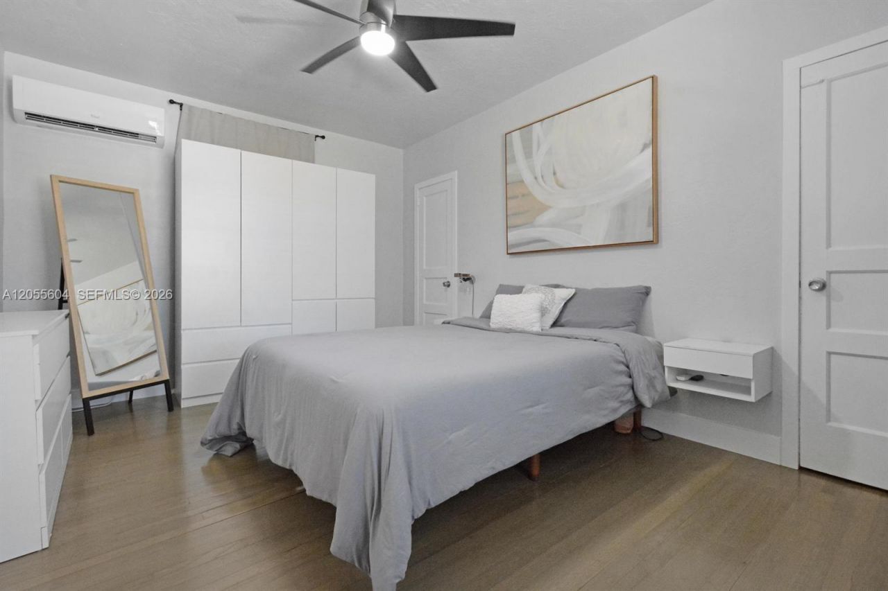 2140 Monroe Ter, Hollywood, FL 33020 Photo