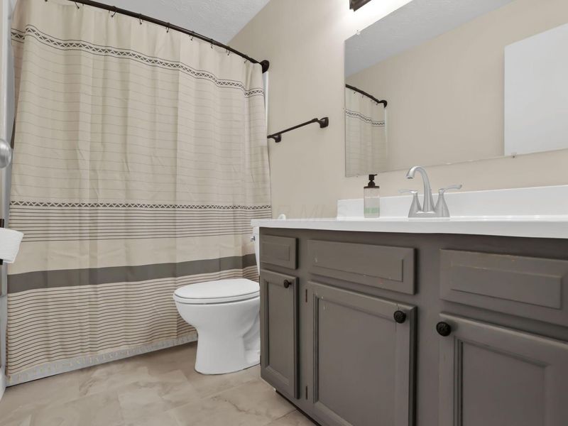 7576 Plainfield Drive, Pickerington, OH 43147 Photo 17
