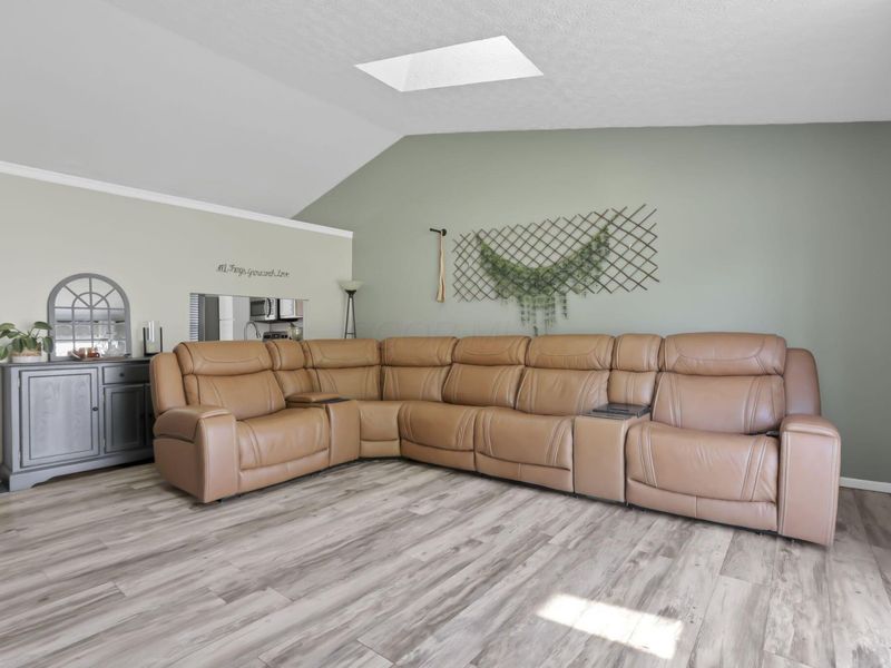 7576 Plainfield Drive, Pickerington, OH 43147 Photo 6