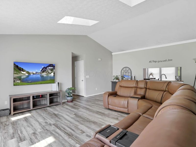 7576 Plainfield Drive, Pickerington, OH 43147 Photo 7