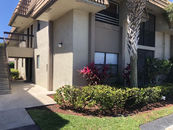 10714 Royal Palm Boulevard, Unit 4-2, Coral Springs, FL 33065