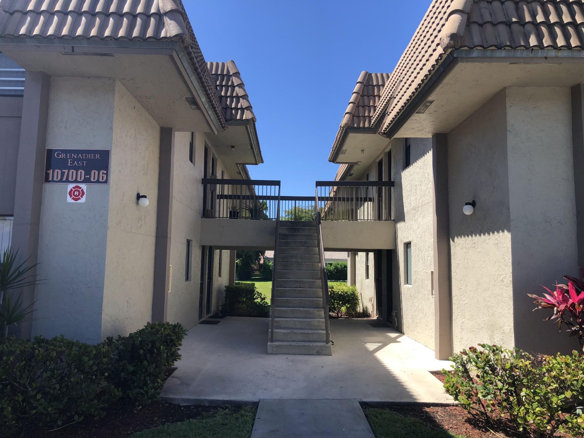 10714 Royal Palm Boulevard, Unit 4-2, Coral Springs, FL 33065 Photo