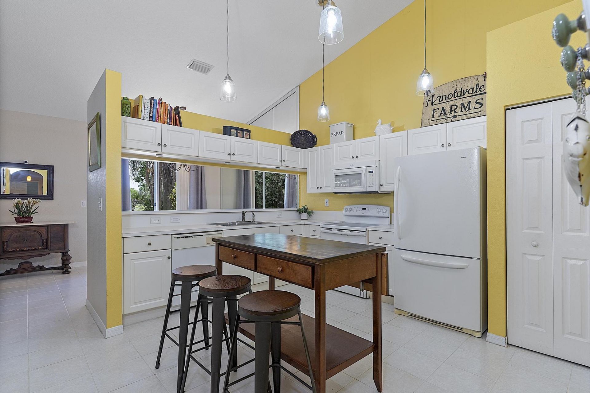 2901 E Aragon Boulevard, Unit 1, Sunrise, FL 33313 Photo