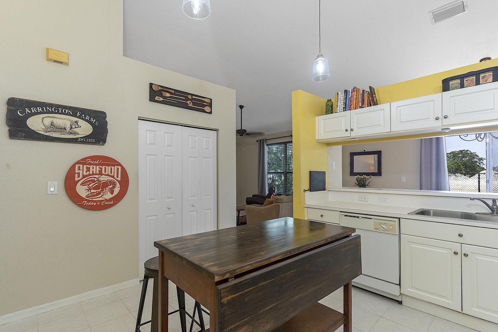 2901 E Aragon Boulevard, Unit 1, Sunrise, FL 33313 Photo
