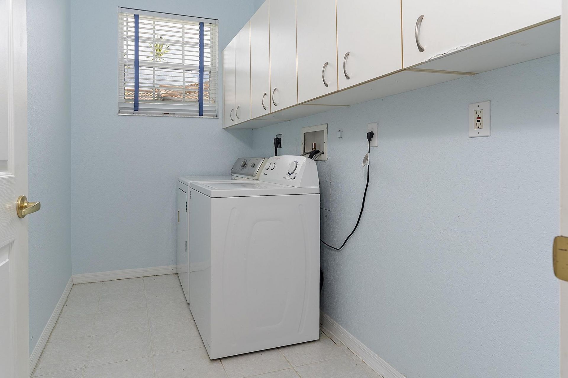 2901 E Aragon Boulevard, Unit 1, Sunrise, FL 33313 Photo