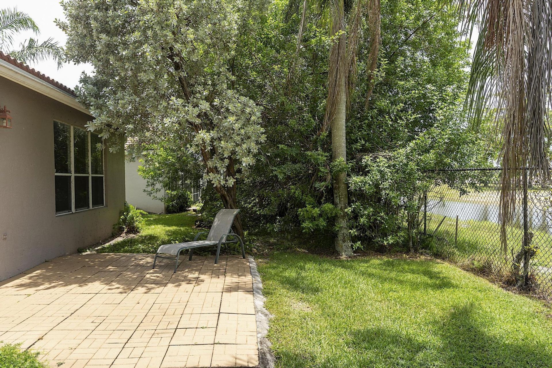 2901 E Aragon Boulevard, Unit 1, Sunrise, FL 33313 Photo
