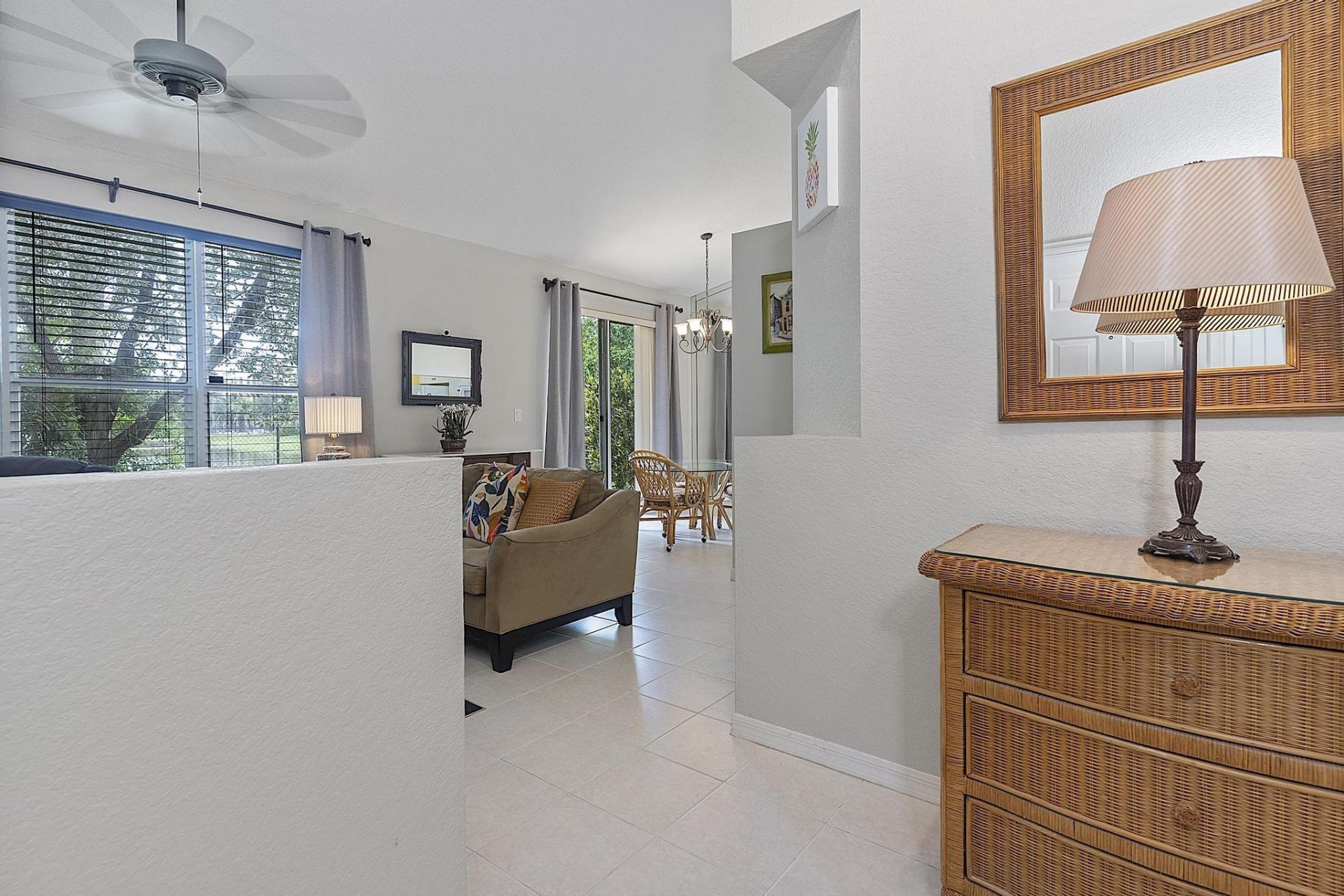 2901 E Aragon Boulevard, Unit 1, Sunrise, FL 33313 Photo