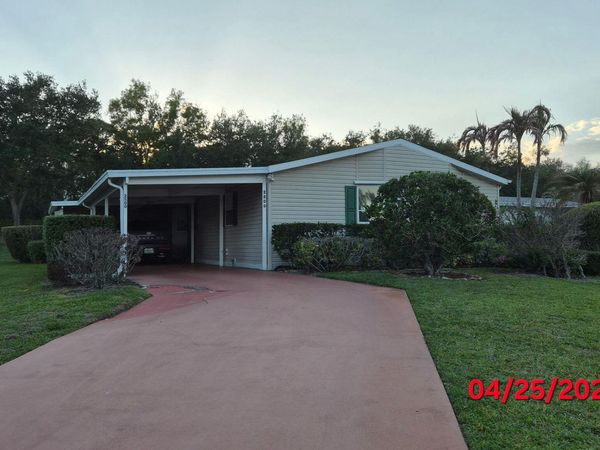 2800 NINE IRON Drive, Port St. Lucie, FL 34952