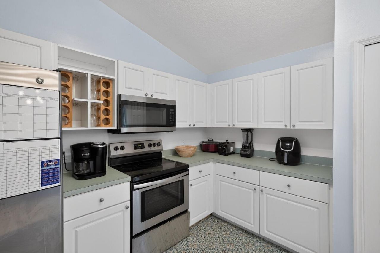 7816 100th Avenue, Vero Beach, FL 32967 Photo