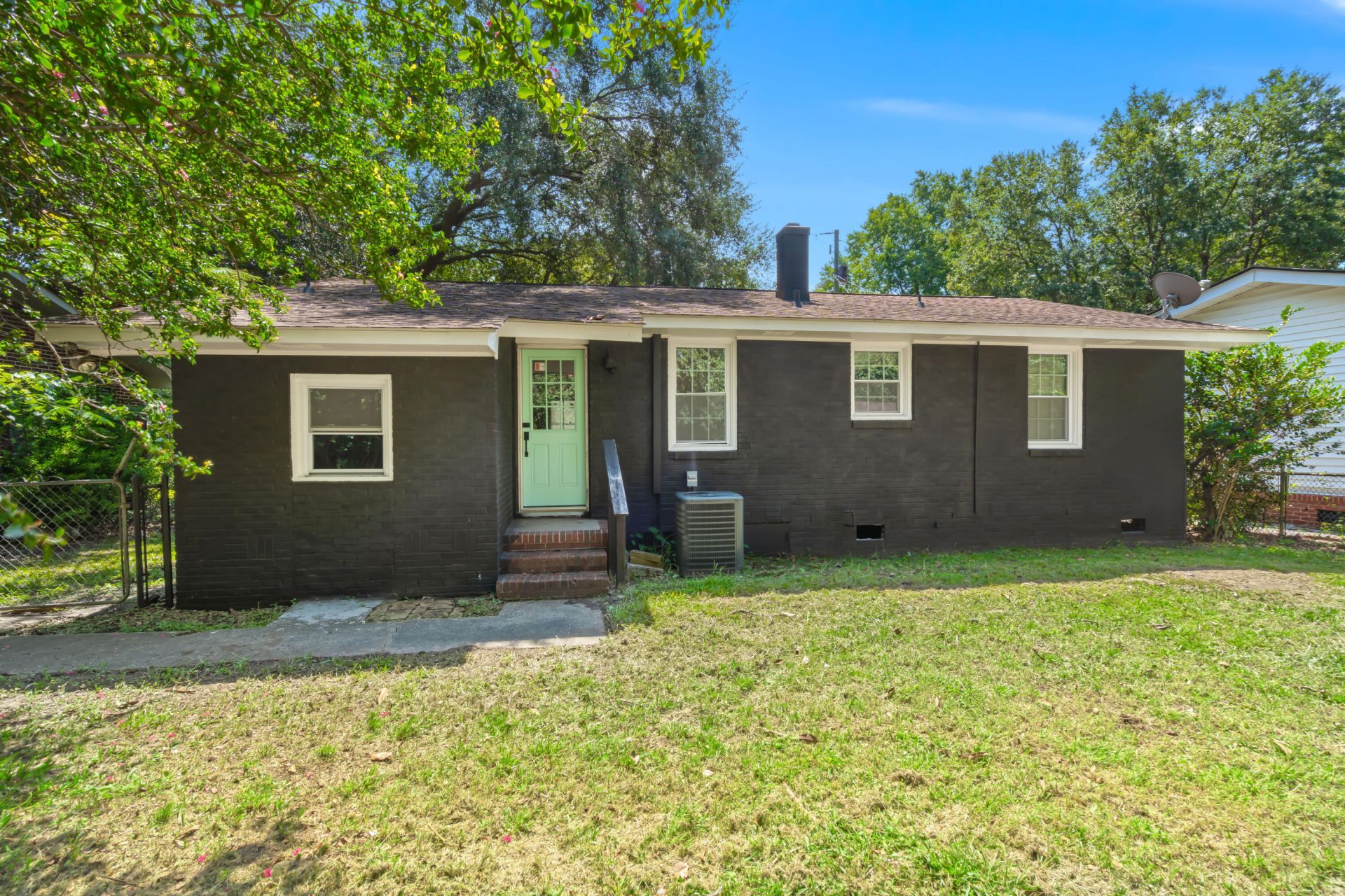 5165 Monterey Street Photo 4
