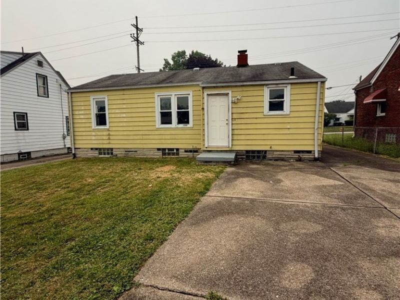 1408 E Boston Avenue, Youngstown, OH 44502 Photo 19