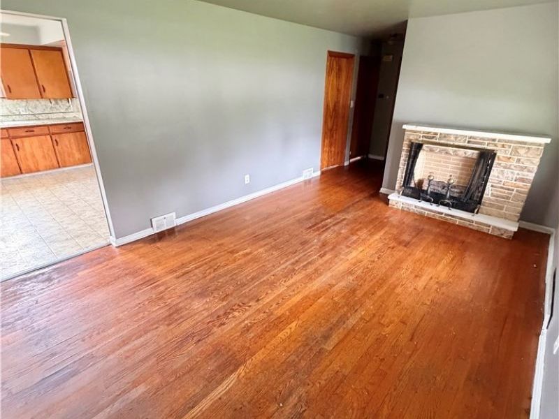 1408 E Boston Avenue, Youngstown, OH 44502 Photo 2