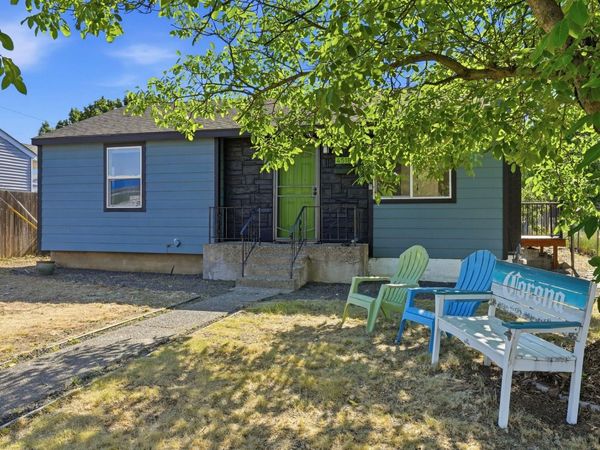 4518 N Assembly St, Spokane, WA 99205