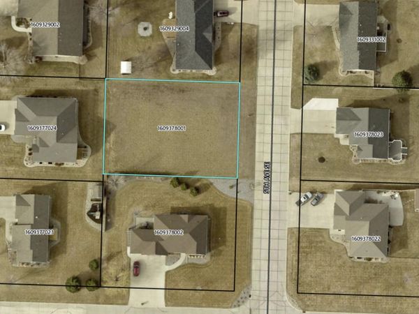1651 SE 5th Street, Sioux Center, IA 51250