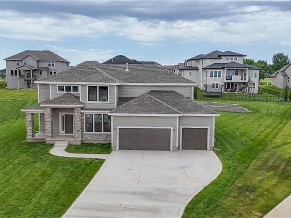 6121 Barth Road, Shawnee, KS 66226