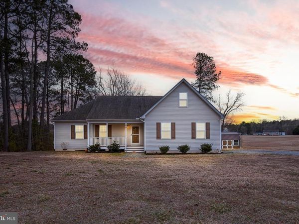 84 COVE LANE , MONTROSS, VA 22520