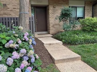1768 IVY OAK SQUARE, Unit 38, RESTON, VA 20190