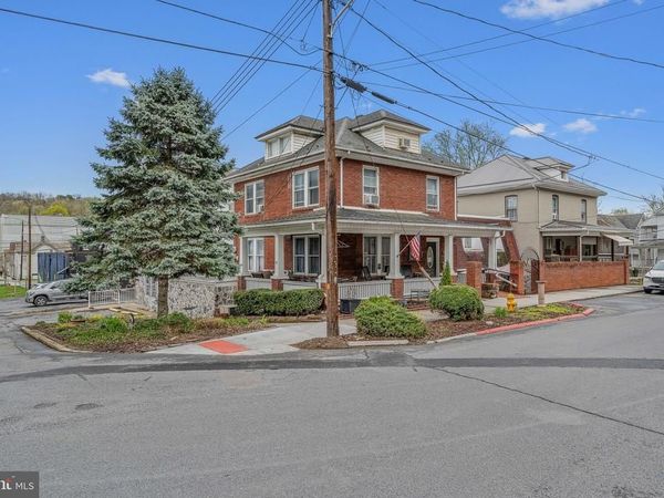 176/184 WILKES STREET, BERKELEY SPRINGS, WV 25411