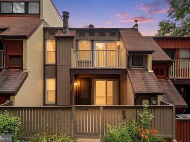 3934 EL CAMINO PLACE , Unit 20, ALEXANDRIA, VA 22309