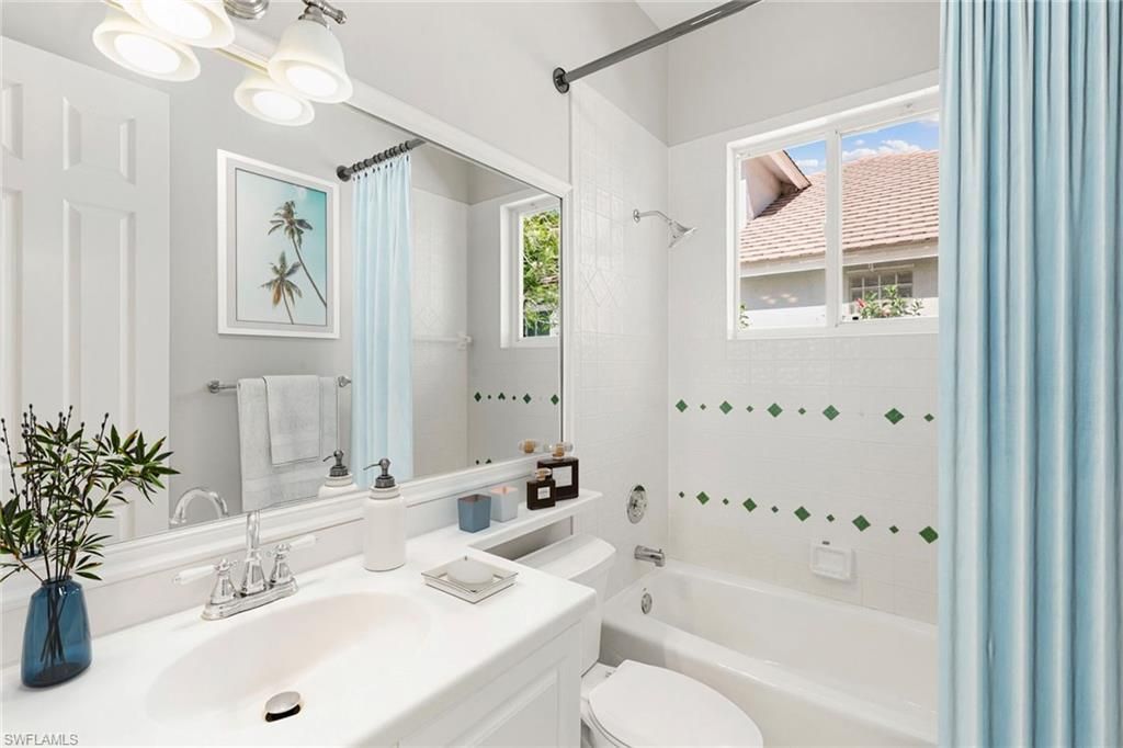 6821 Wellington Dr, Naples, FL 34109 Photo