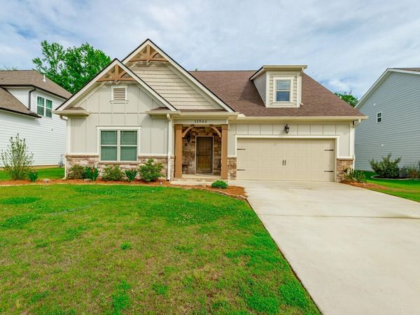 11944 Herons Haven Drive, Soddy Daisy, TN 37379