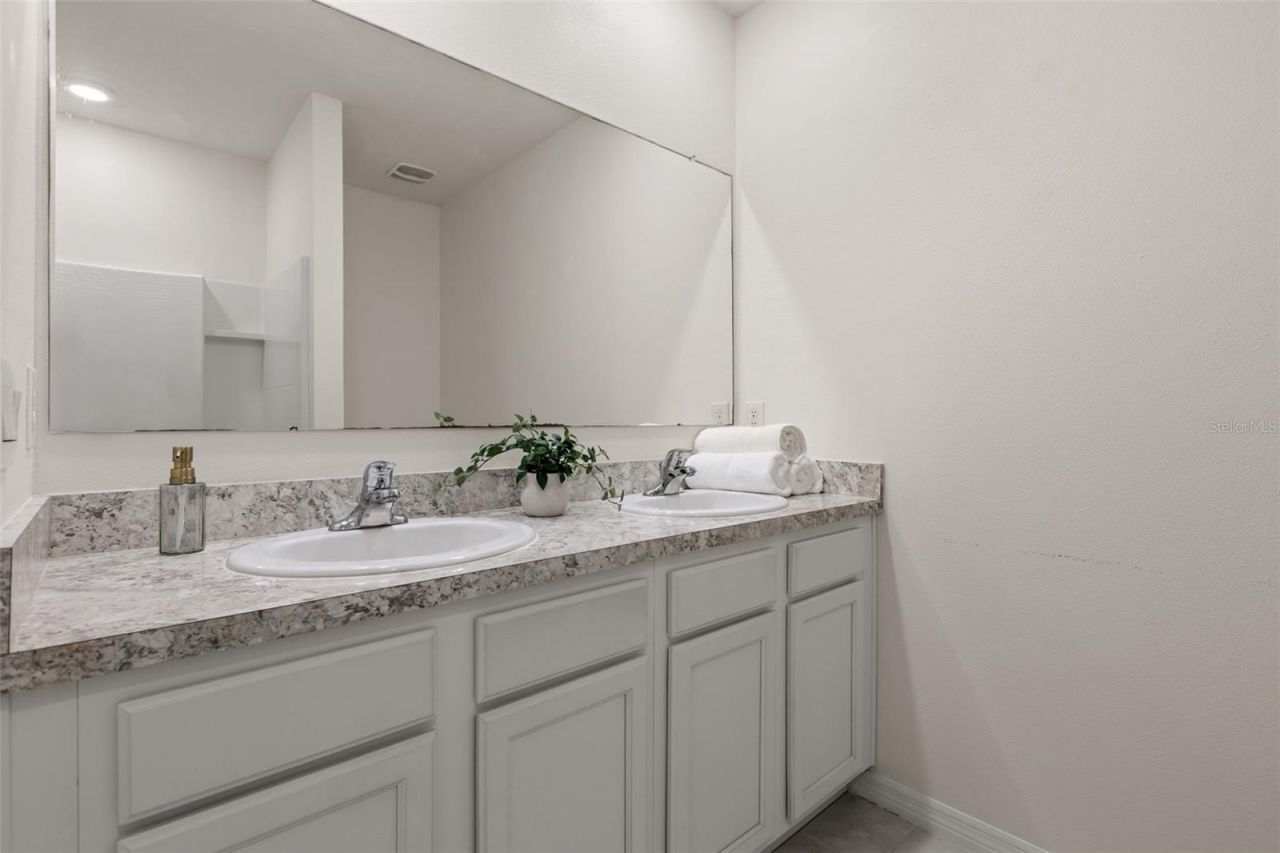 289 Gina Lane, Davenport, FL 33837 Photo