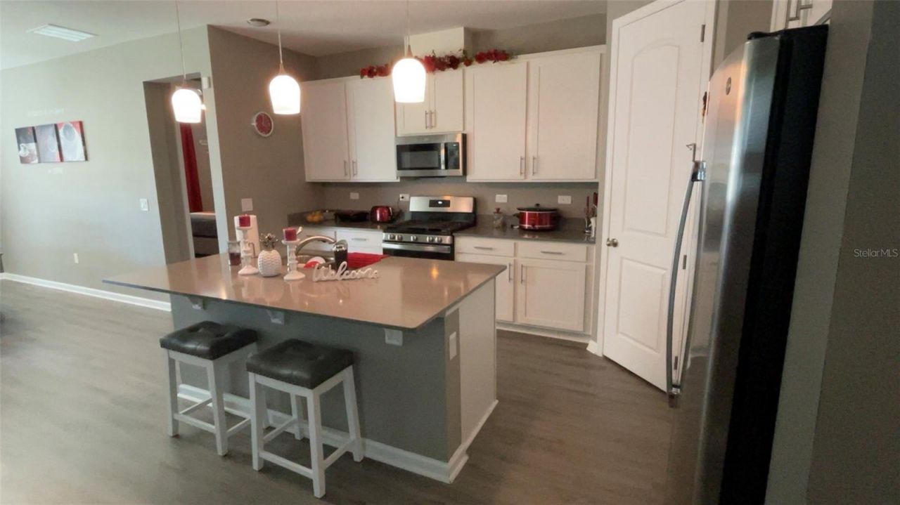 5306 Meadow Song Drive, Okahumpka, FL 34762 Photo