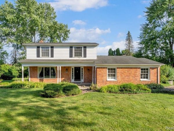 4158 Cherrywood Drive, Troy, MI 48098