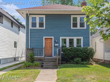 202 N Washington Avenue, Royal Oak, MI 48067