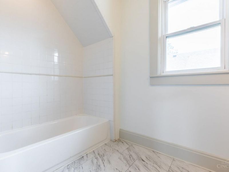 4232 Colerain Avenue, Cincinnati, OH 45223 Photo 18