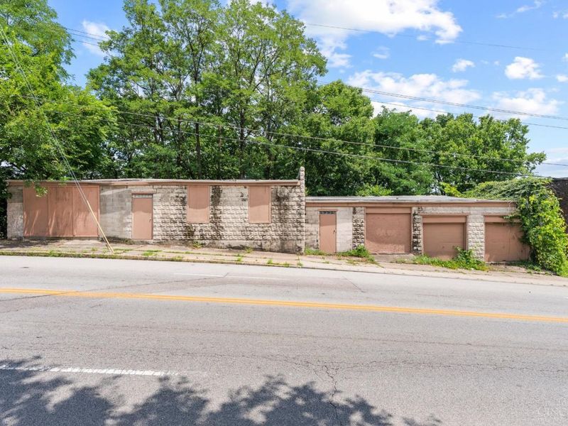2358 Glenway Avenue, Cincinnati, OH 45204 Photo 7