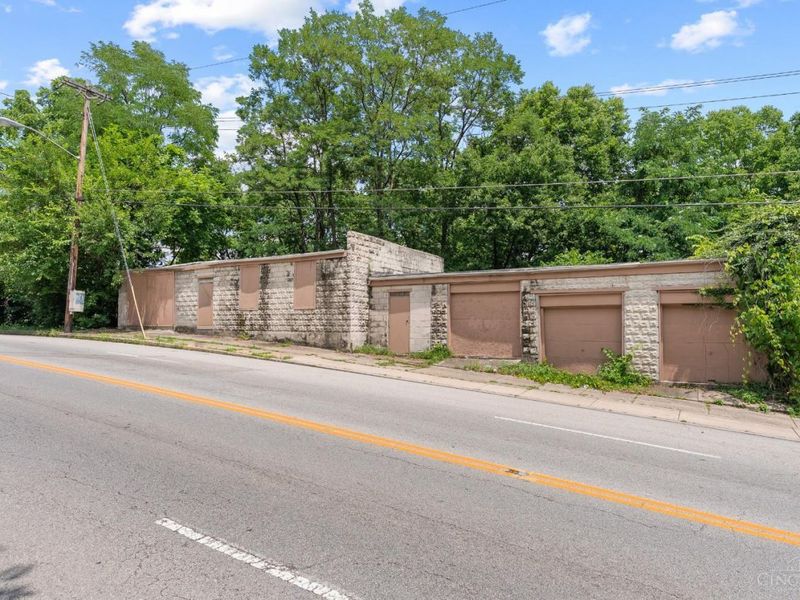 2358 Glenway Avenue, Cincinnati, OH 45204 Photo 8