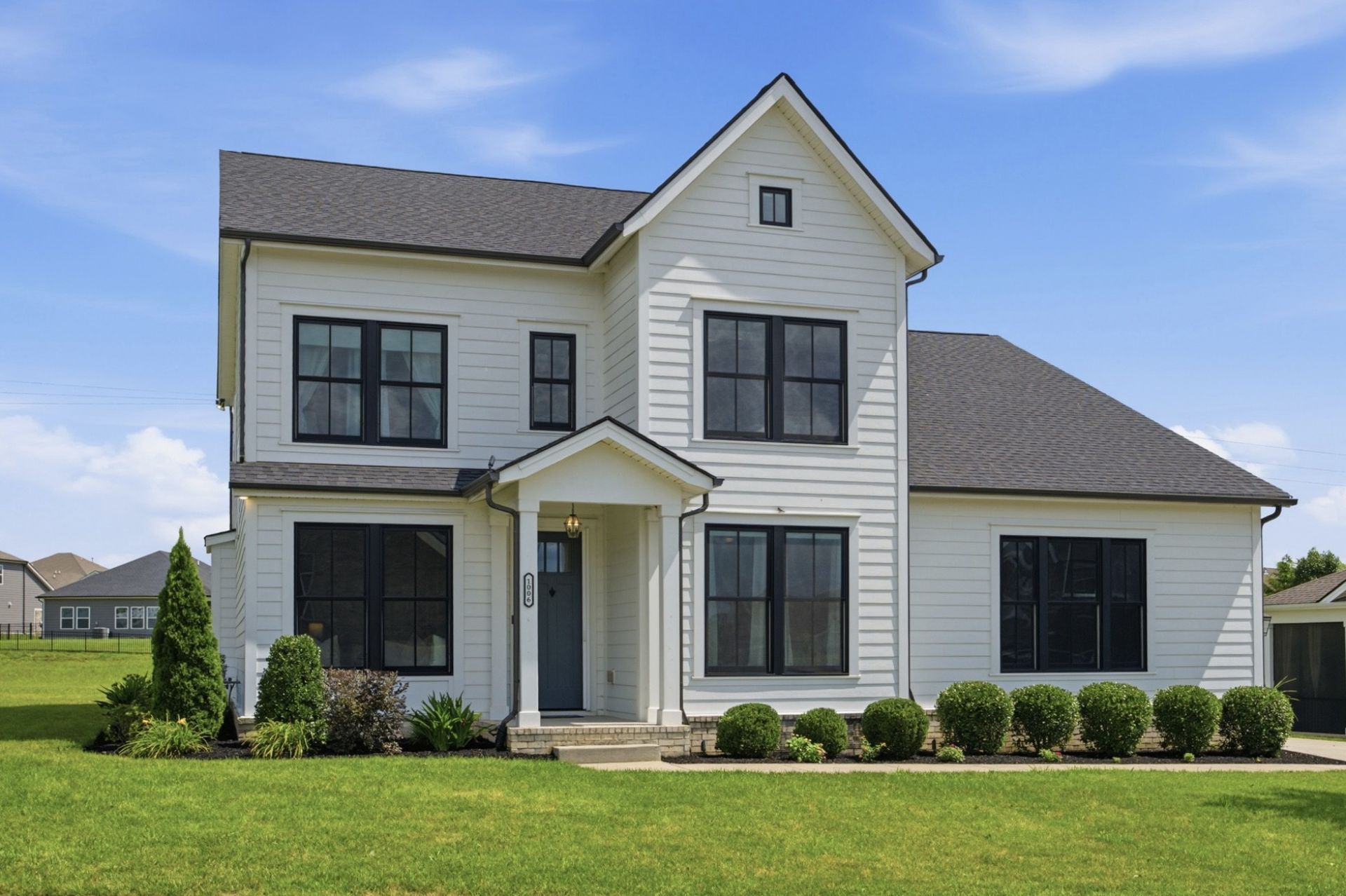 1006 Dermot Dr Mount Juliet, TN 37122