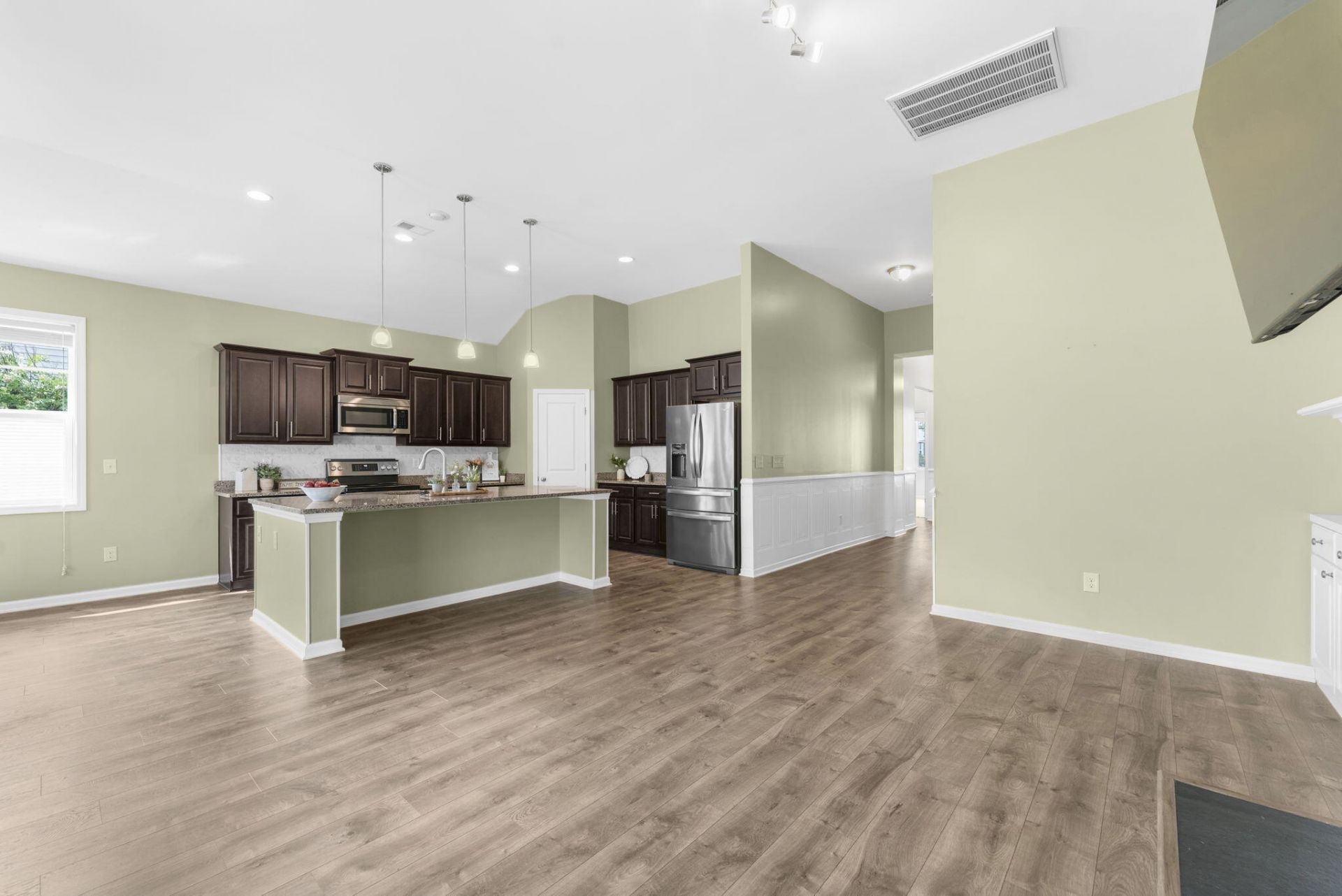 2511 Hummingbird Lane Photo 11
