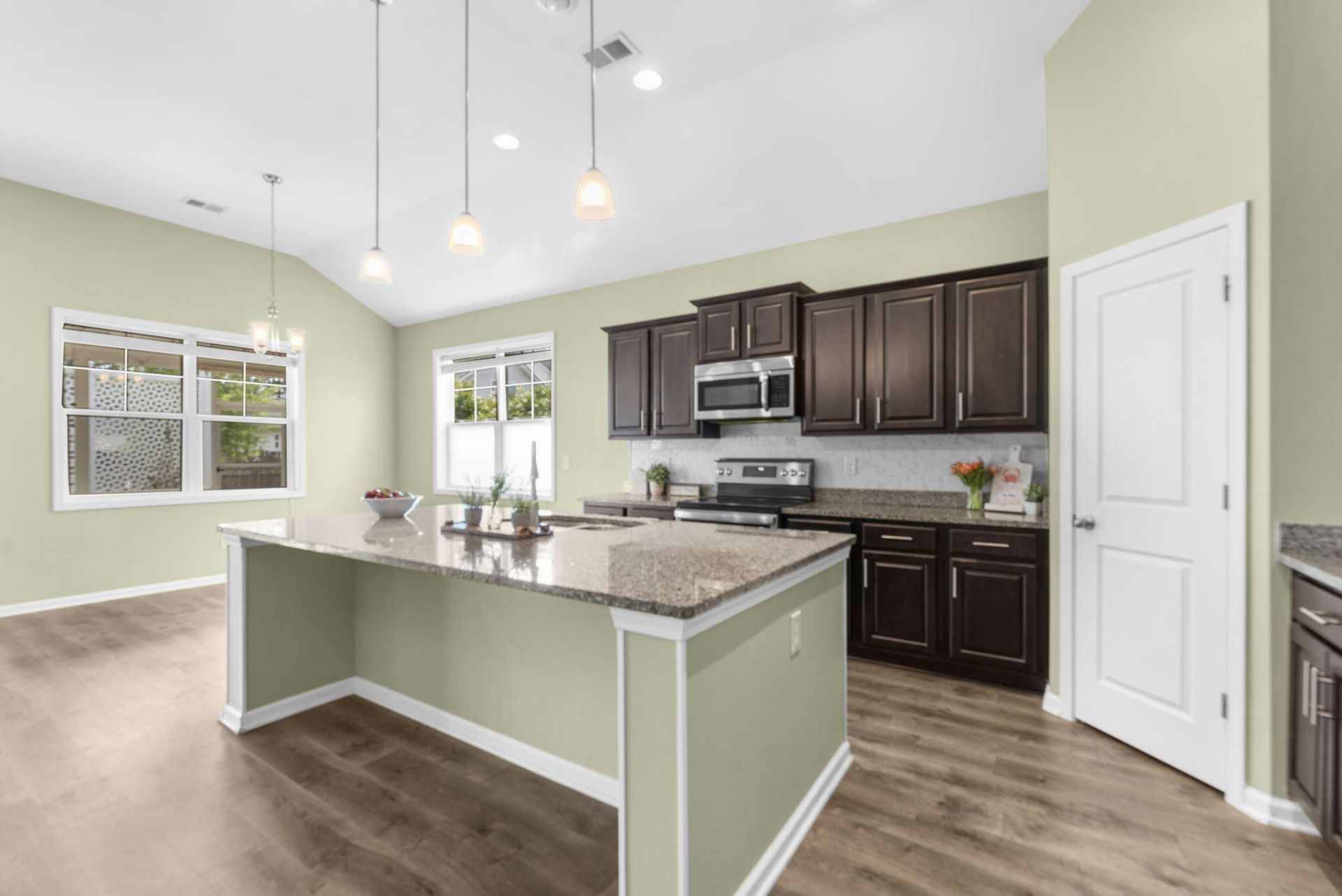 2511 Hummingbird Lane Photo 15