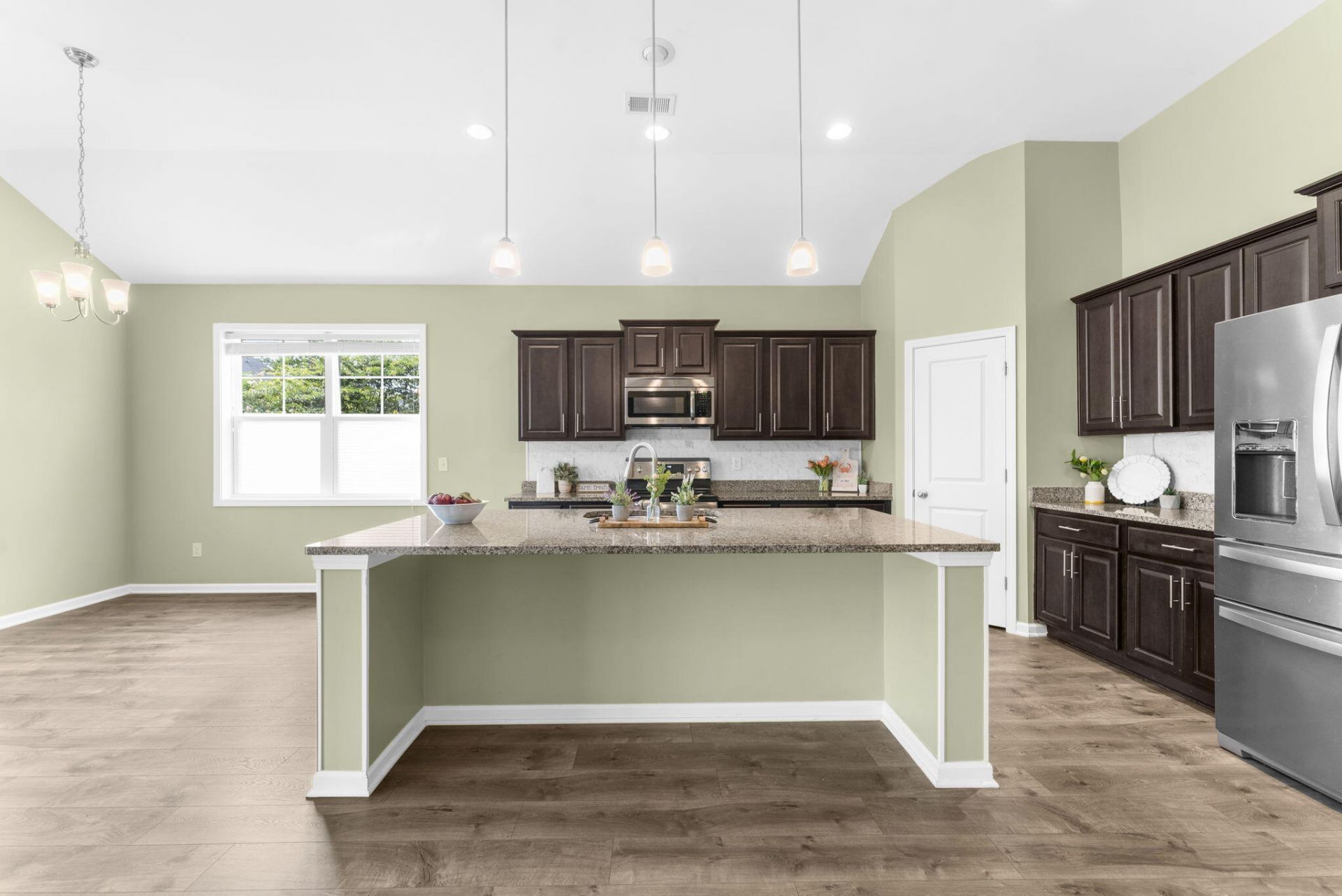 2511 Hummingbird Lane Photo 16