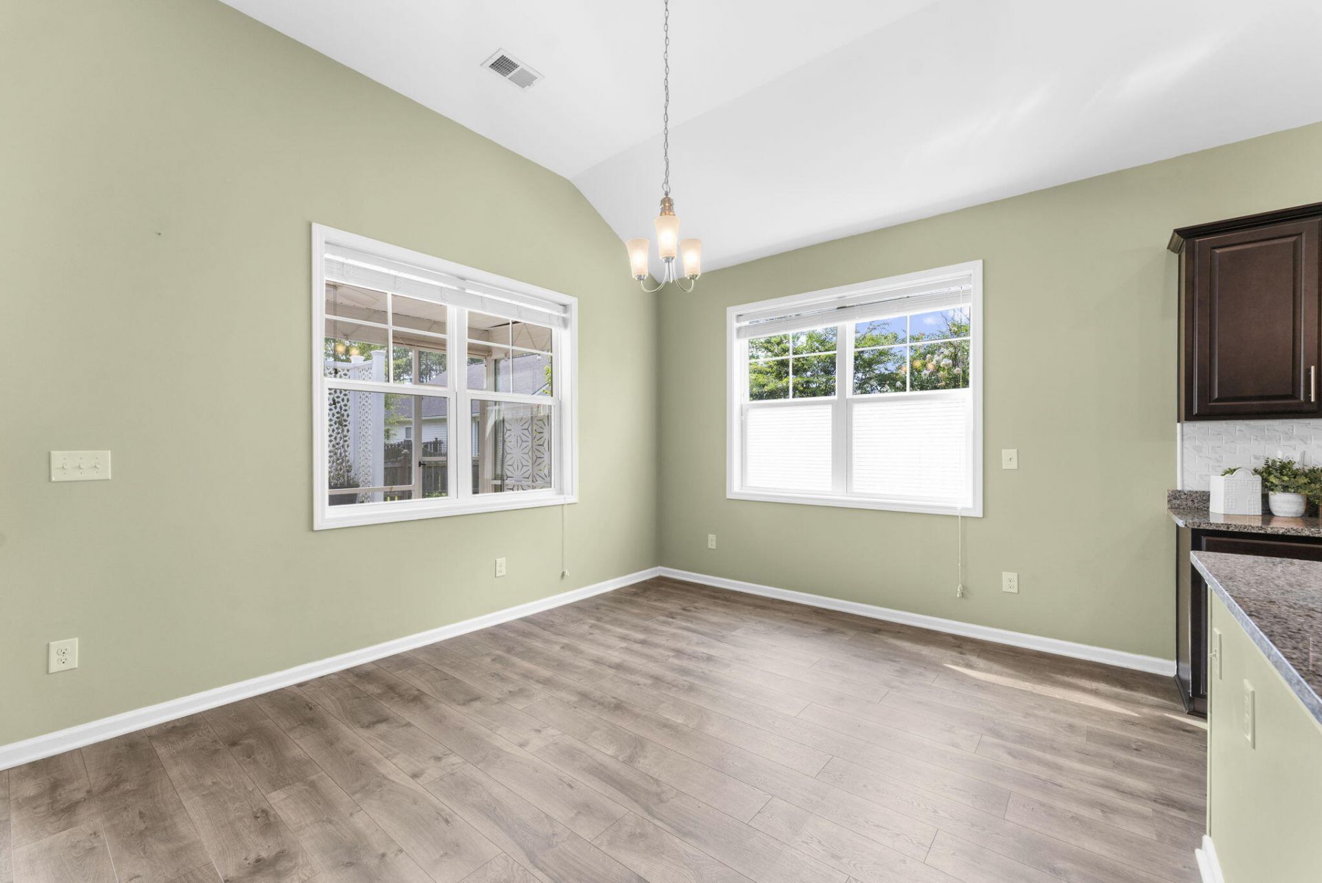 2511 Hummingbird Lane Photo 19