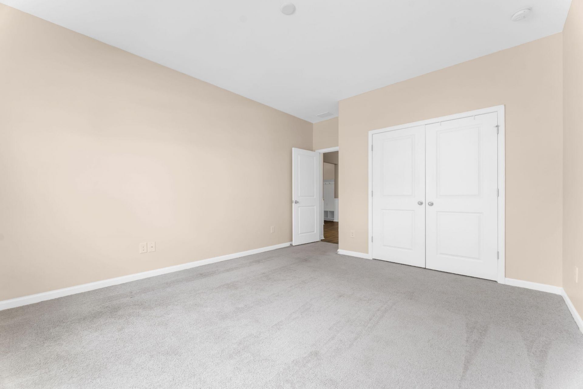 2511 Hummingbird Lane Photo 31