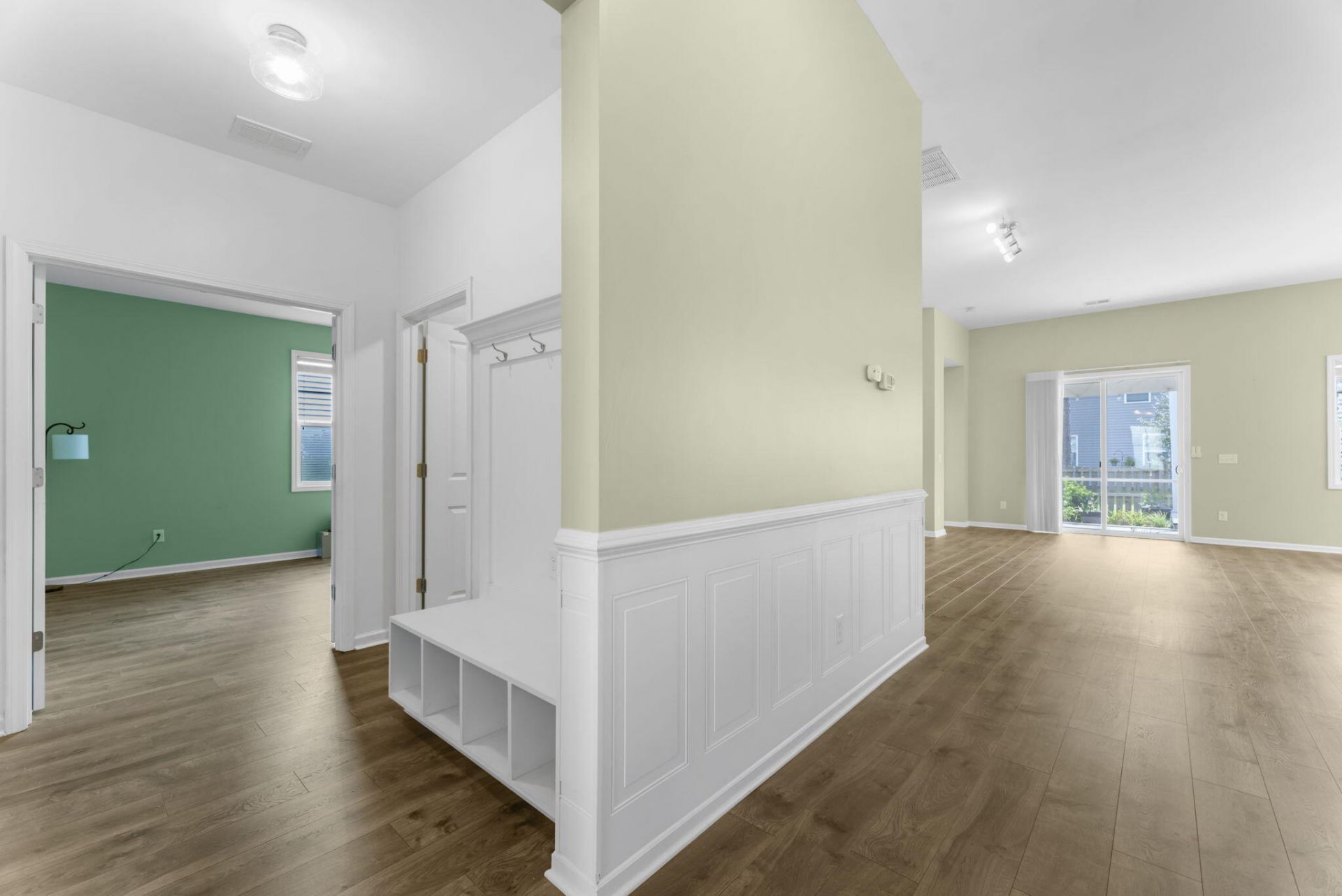 2511 Hummingbird Lane Photo 4