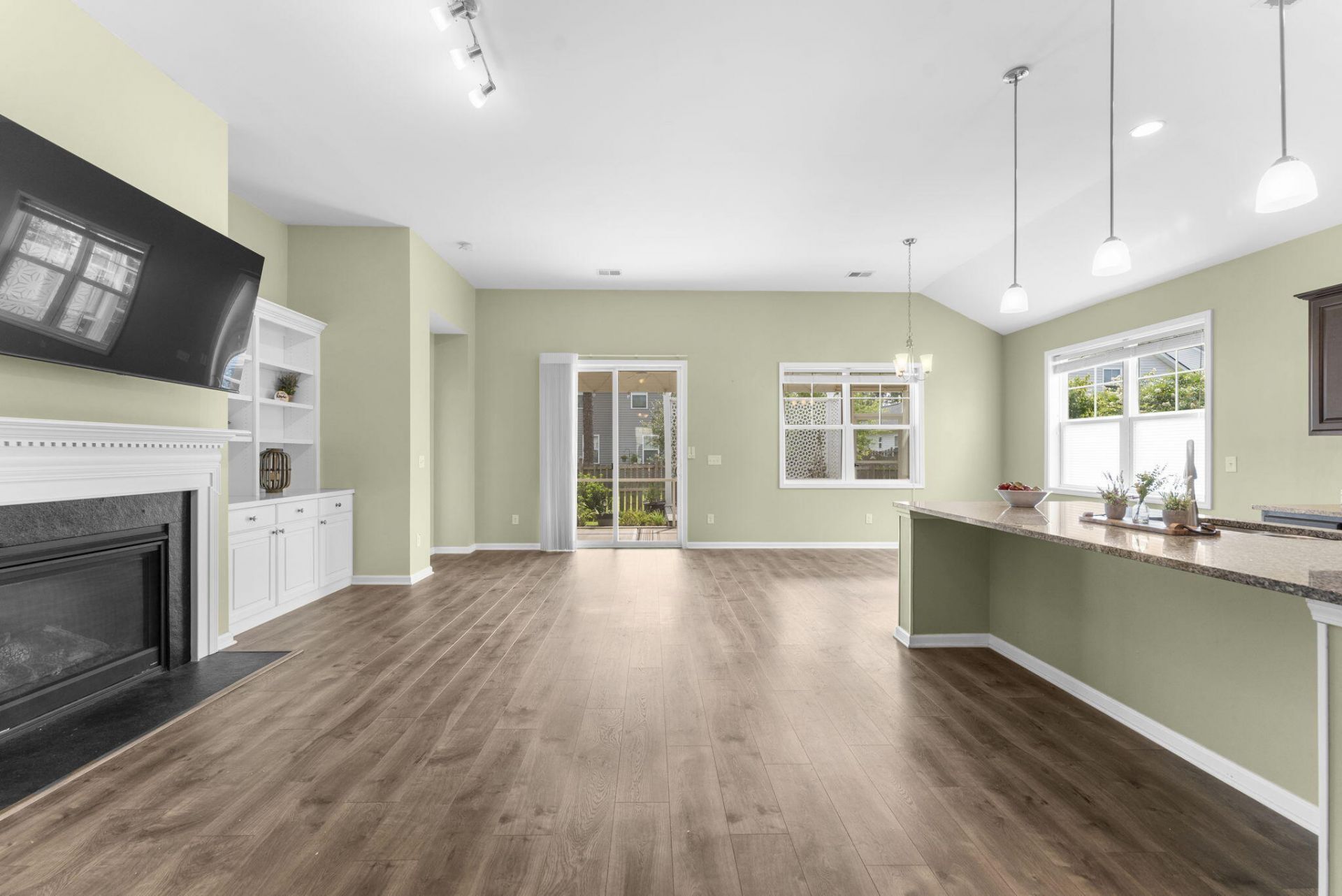 2511 Hummingbird Lane Photo 7
