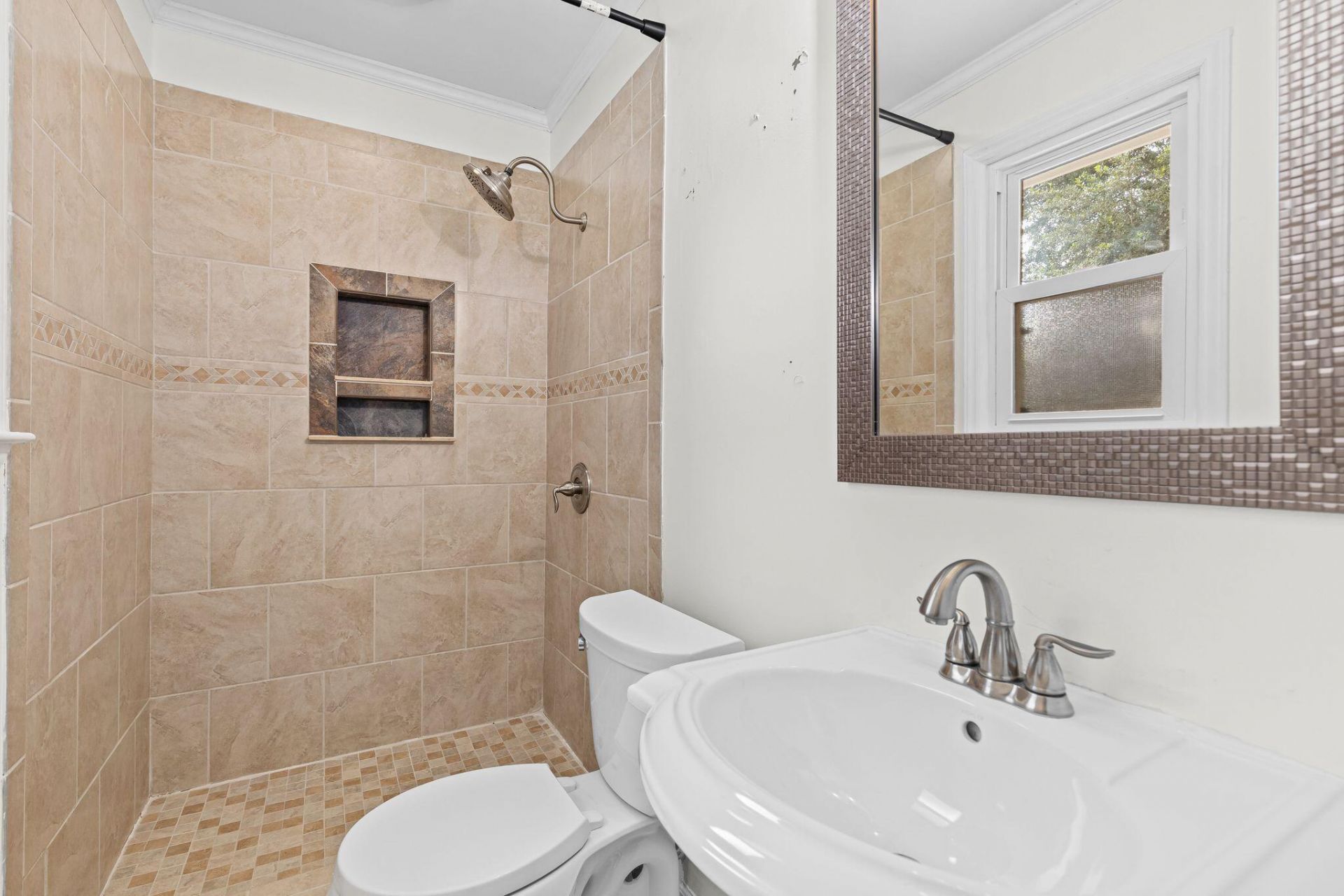 2482 Flamingo Drive Photo 23