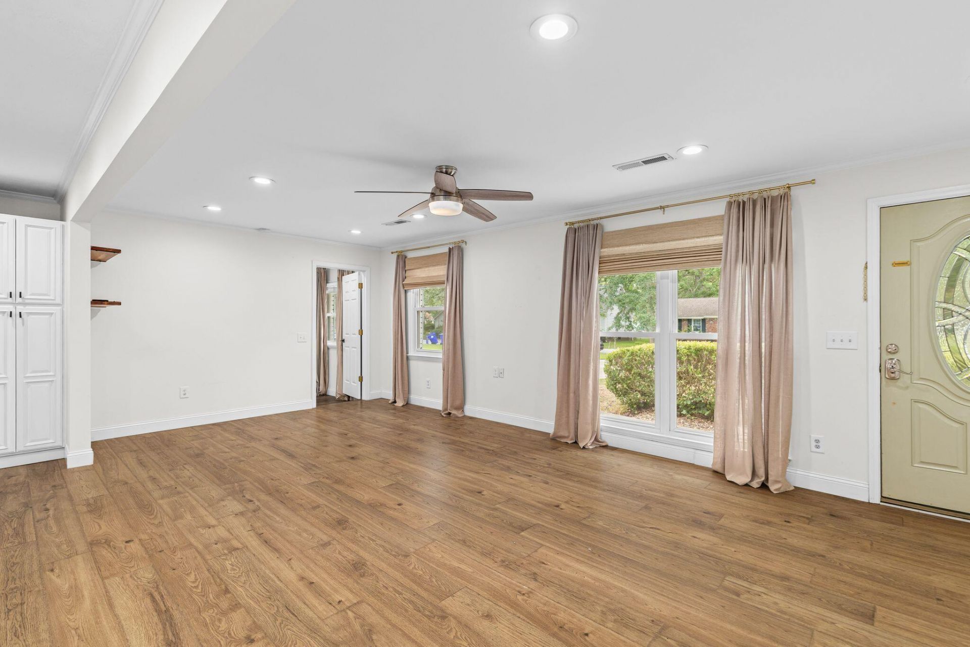 2482 Flamingo Drive Photo 8