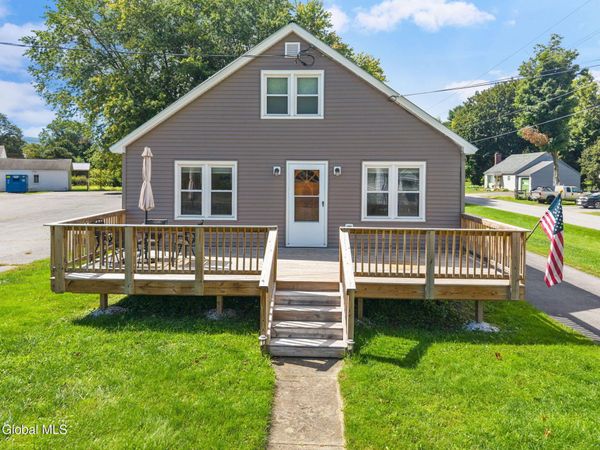 189 Church Street, Howes Cave, NY 12092
