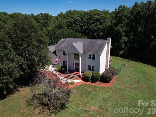 6567 Keeneland Trail , Vale, NC 28168