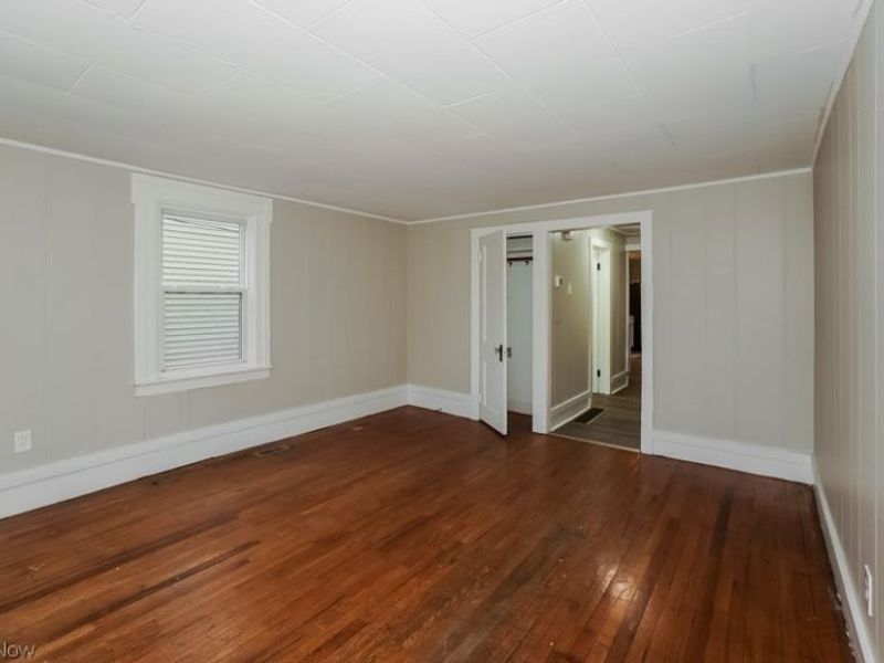 77 E Bridge Street, Berea, OH 44017 Photo 5