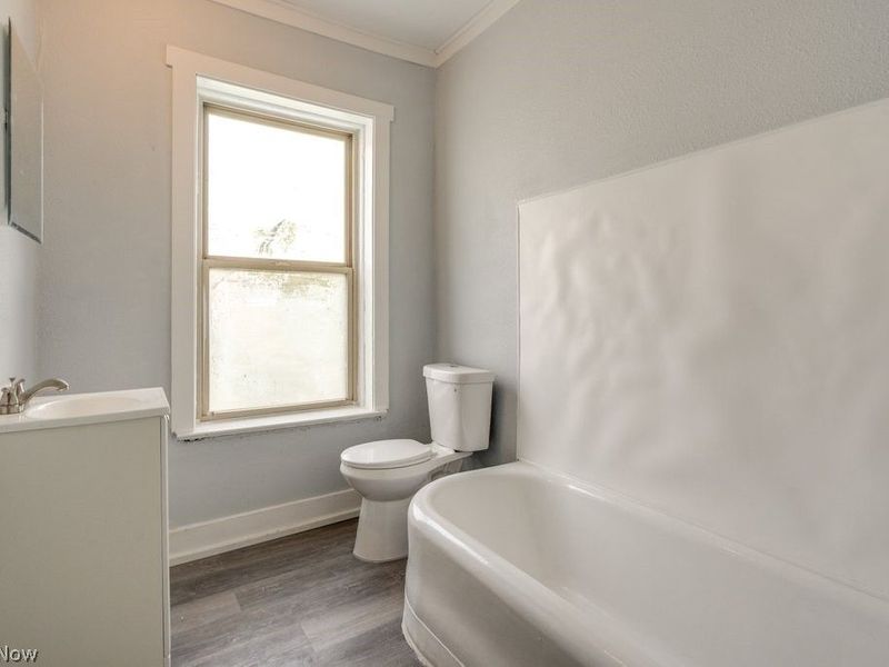 2840 S Moreland Boulevard, Cleveland, OH 44120 Photo 7