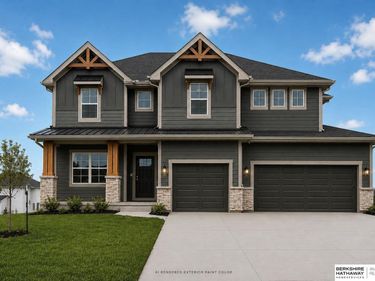 10251 Prospect Street, Papillion, NE 68046