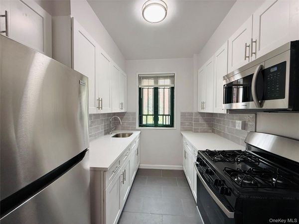 1705 Purdy Street , Unit 3C, Bronx, NY 10462