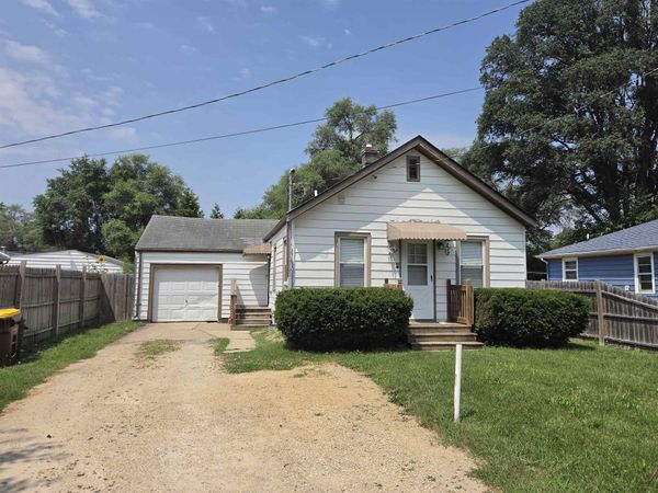 2733 KINSEY Street, ROCKFORD, IL 61109