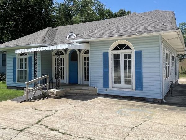 1405 Flint Street, Jonesboro, AR 72401